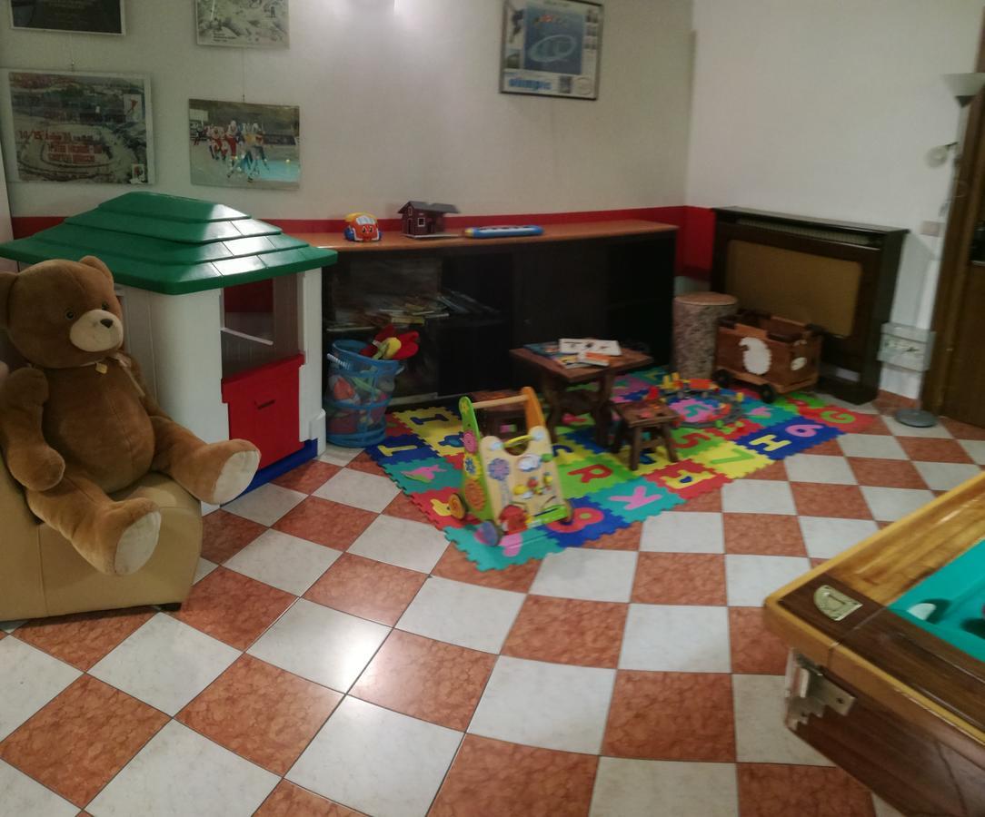 באסלגה די פינה Hotel Olimpic מראה חיצוני תמונה